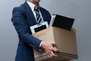 How to Quit Your Job in Investment Banking and Not Burn Bridges